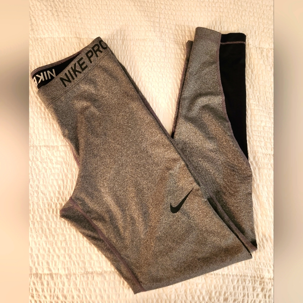 Nike Pro Midrise Leggings Size L Womans